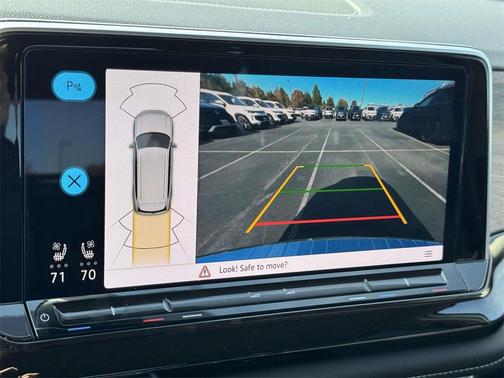 2025 Volkswagen Atlas 2.0T SE w/Technology 4MOTION