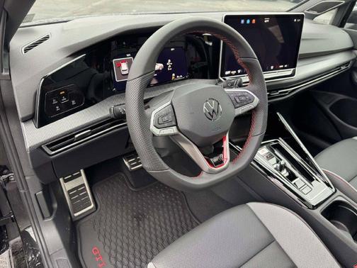 Mythos Black Metallic 2026 Volkswagen Golf GTI 2.0T SE