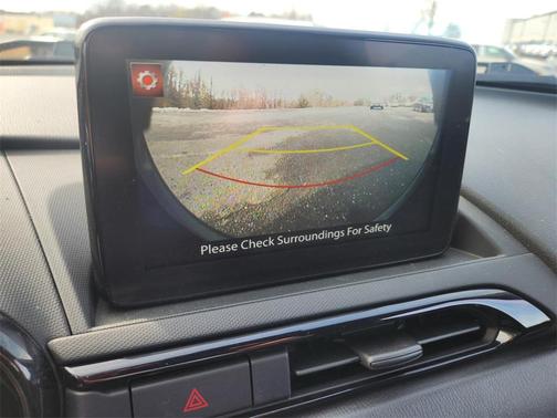 2023 Mazda MX-5 Miata Sport