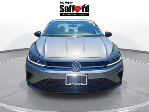 Platinum Gray Metallic 2025 Volkswagen Jetta 1.5T Sport