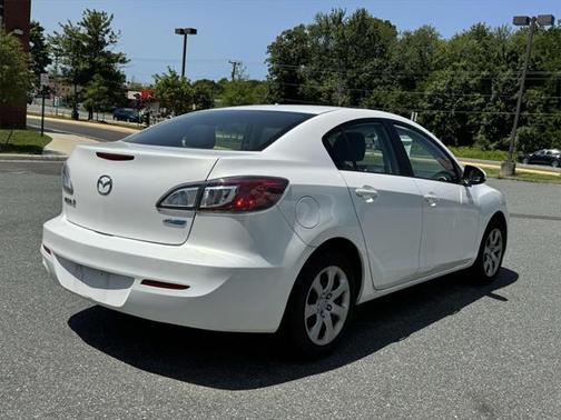 2013 Mazda Mazda3 i Sport