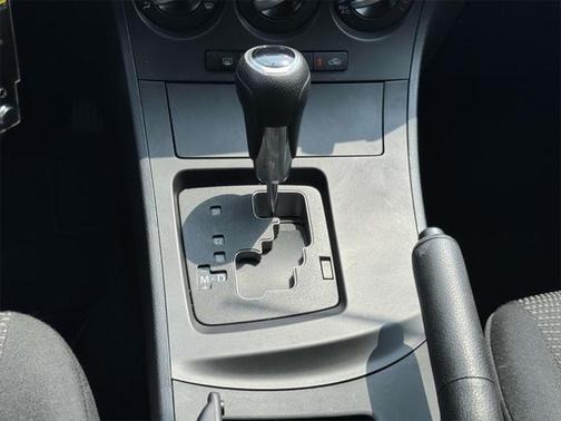 2013 Mazda Mazda3 i Sport