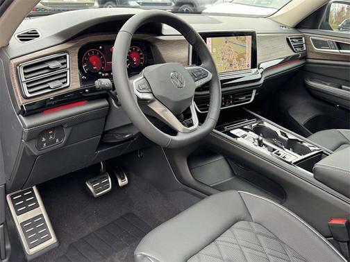 2026 Volkswagen Atlas 2.0T SEL Premium R-Line 4MOTION