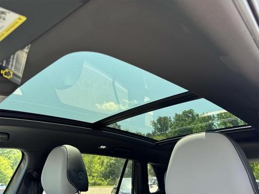 2025 Volkswagen Tiguan 2.0T SE R-Line Black 4MOTION