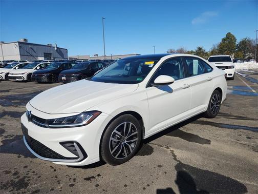 2025 Volkswagen Jetta 1.5T SE