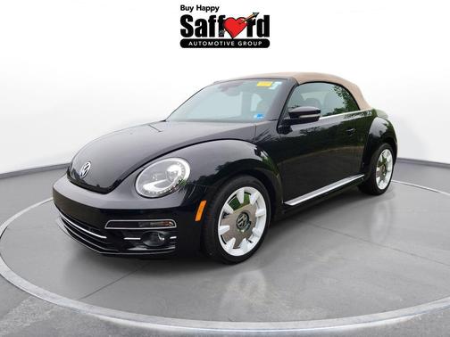 Black 2019 Volkswagen Beetle 2.0T SE