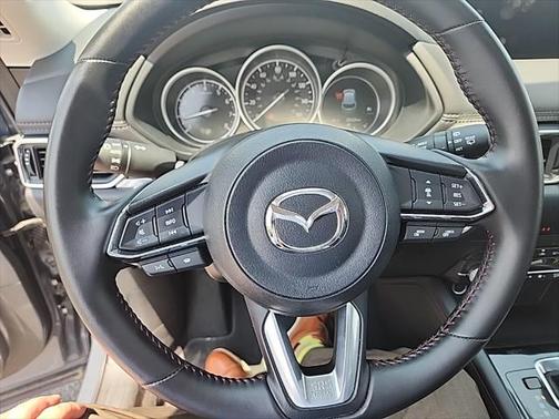2024 Mazda CX-5 Carbon Edition
