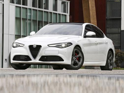 Montecarlo Blue Metallic 2019 Alfa Romeo Giulia Ti Lusso
