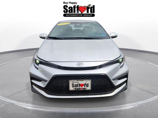 Classic Silver Metallic 2024 Toyota Corolla SE
