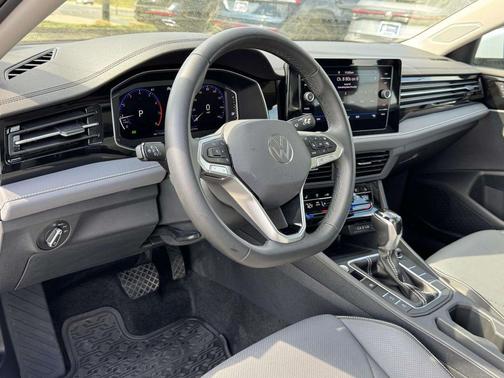 2025 Volkswagen Jetta 1.5T SEL