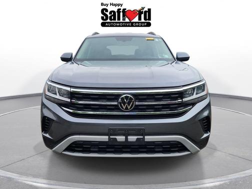 Platinum Gray Metallic 2023 Volkswagen Atlas 3.6L SE w/Technology