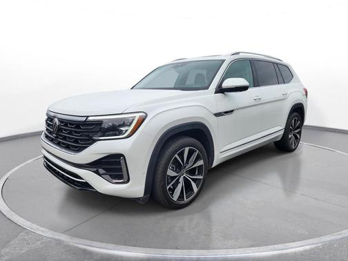 Opal White 2026 Volkswagen Atlas 2.0T SEL Premium R-Line 4MOTION