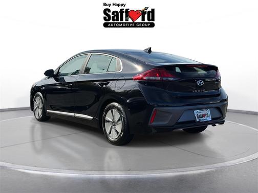 2022 Hyundai IONIQ Hybrid SE