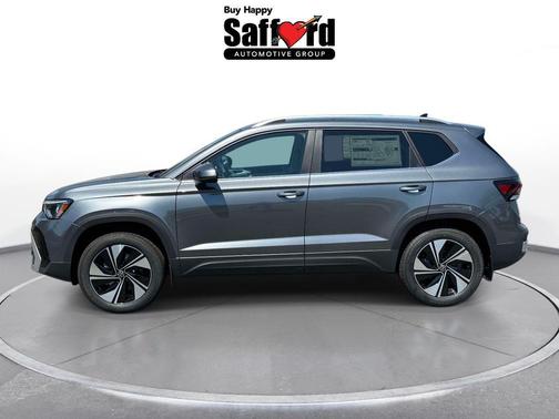 Platinum 2026 Volkswagen Taos SE