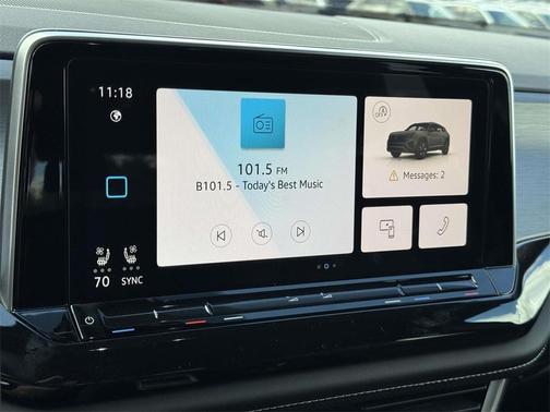 2026 Volkswagen Atlas Cross Sport 2.0T SE w/Technology 4MOTION