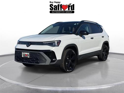 2025 Volkswagen Taos 1.5T SE Black