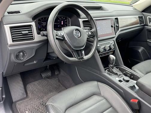 2019 Volkswagen Atlas 3.6L SEL Premium