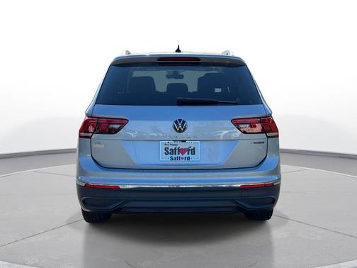 Silver Metallic 2023 Volkswagen Tiguan 2.0T SE 4MOTION