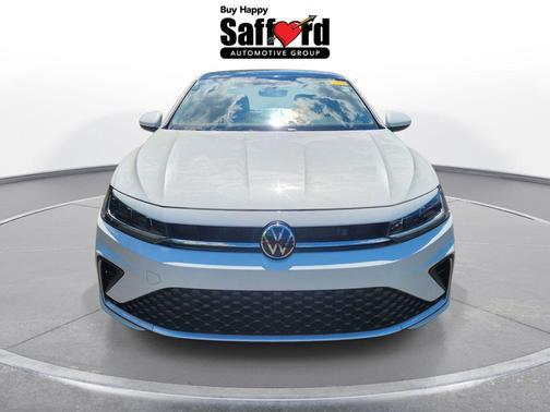 Opal White Pearl 2025 Volkswagen Jetta 1.5T SE