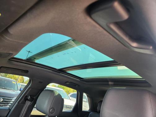 Chronos Gray Metallic 2022 Audi Q3 45 S line Premium Plus