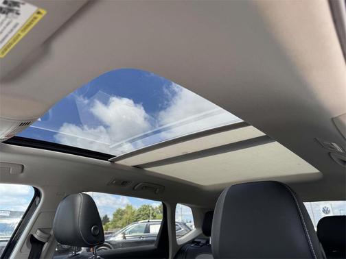 2022 Volkswagen Taos 1.5T SEL