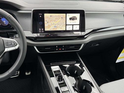 2026 Volkswagen Atlas Cross Sport 2.0T SEL