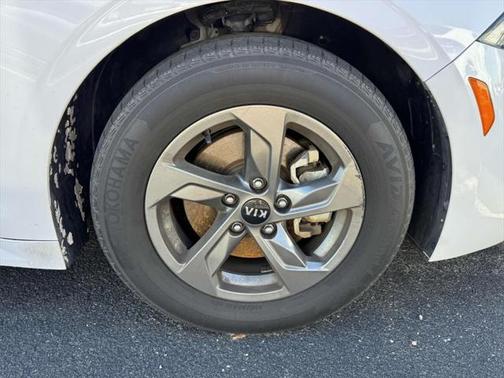 2021 Kia K5 LXS