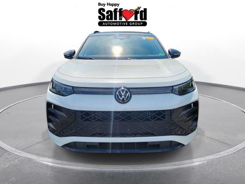 Opal White 2025 Volkswagen Tiguan 2.0T SE R-Line Black 4MOTION