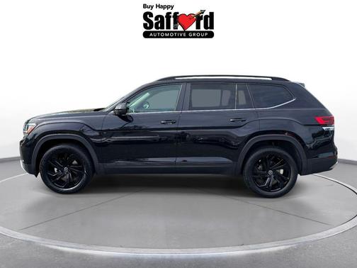 Deep Black 2023 Volkswagen Atlas 3.6L SE w/Technology