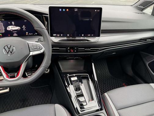 2026 Volkswagen Golf GTI 2.0T SE DSG