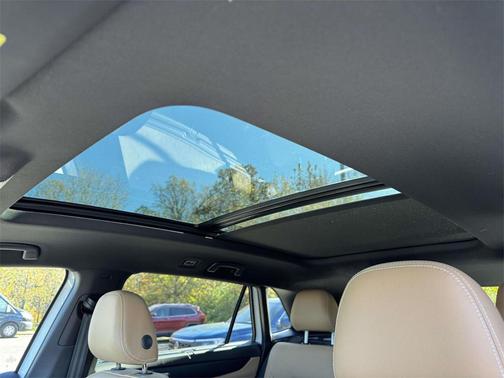 2026 Volkswagen Atlas Cross Sport 2.0T SEL