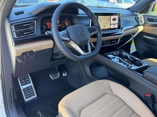 2026 Volkswagen Atlas Cross Sport 2.0T SEL