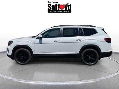 White Pearl 2026 Volkswagen Atlas 2.0T SE w/Technology 4MOTION
