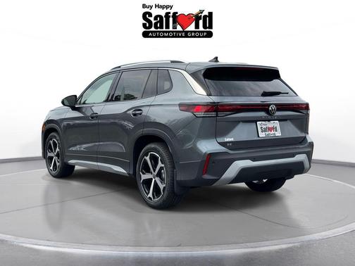 Platinum 2026 Volkswagen Tiguan 2.0T SE