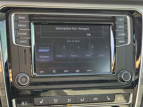 2016 Volkswagen Passat 1.8T SE