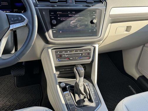 2023 Volkswagen Tiguan 2.0T SE 4MOTION