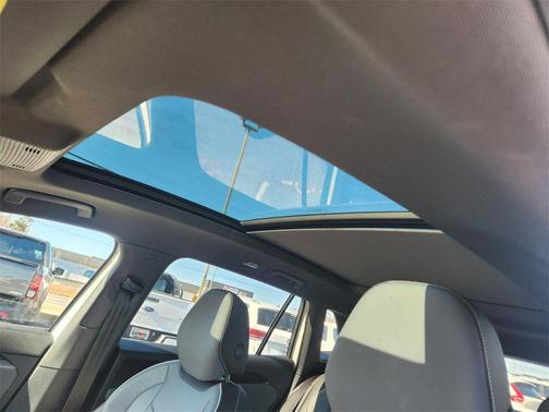 2025 Volkswagen Tiguan 2.0T SEL R-Line 4MOTION