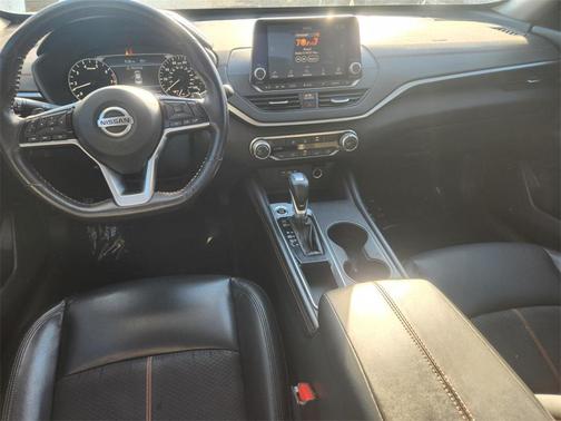 2021 Nissan Altima SR FWD