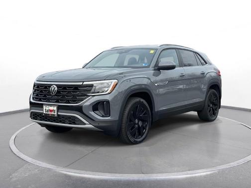 Pure Gray 2026 Volkswagen Atlas Cross Sport 2.0T SE W/TECHNOLOGY