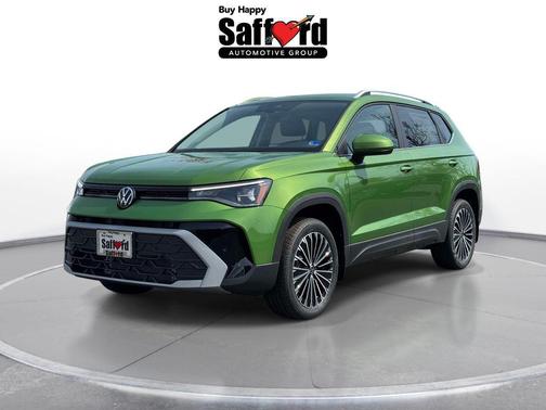 Moss 2026 Volkswagen Taos SE SUV