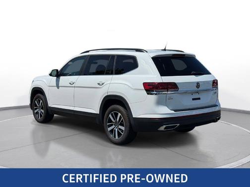 Pure White 2022 Volkswagen Atlas 2.0T SE
