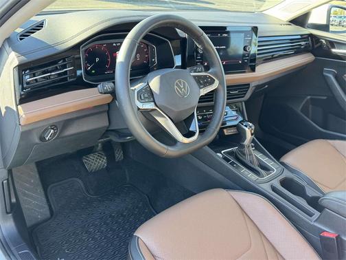 2025 Volkswagen Jetta 1.5T SEL