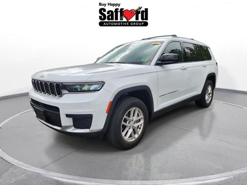Bright White Clearcoat 2021 Jeep Grand Cherokee L Laredo