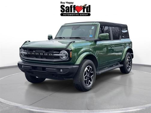 2024 Ford Bronco Outer Banks