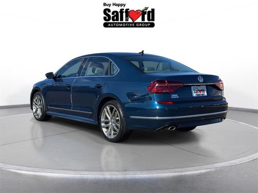2019 Volkswagen Passat 2.0T R-Line
