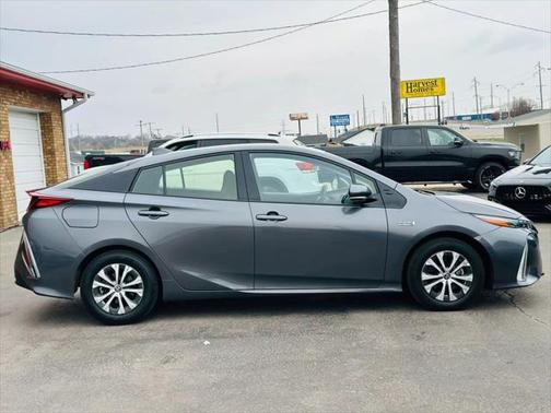 2020 Toyota Prius Prime LE