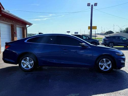 2023 Chevrolet Malibu 1LS