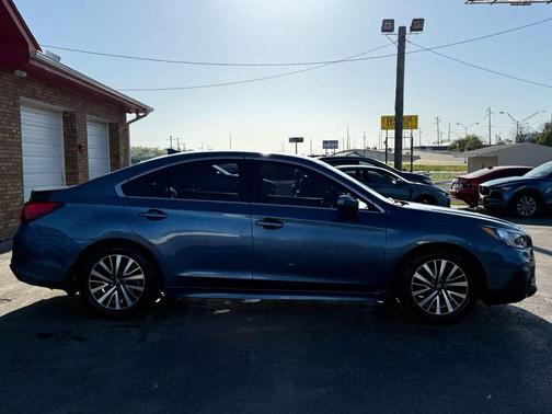 2018 Subaru Legacy Premium