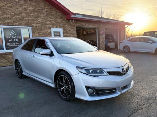 2014 Toyota Camry SE