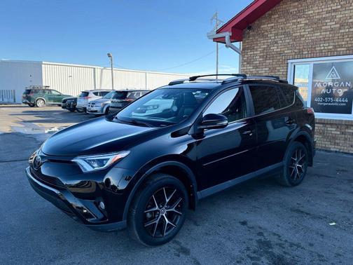 2018 Toyota RAV4 SE